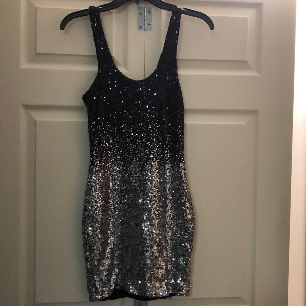 Sequins dress